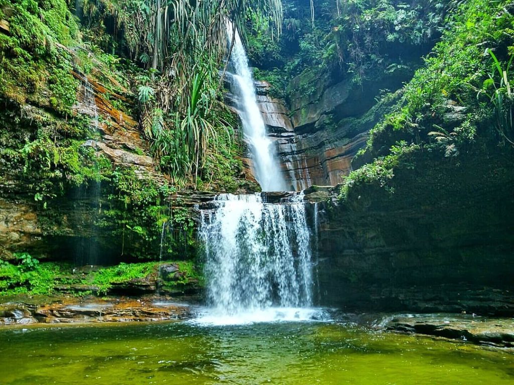 Keindahan Air Terjun Paling Memukau Di Sumatera Utara