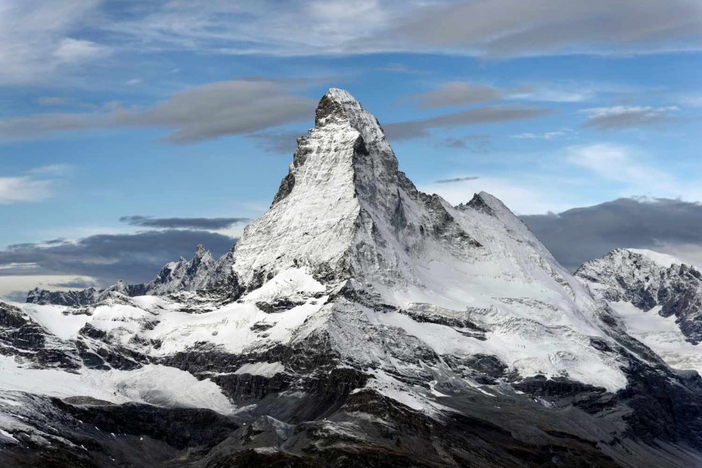 Gunung Matterhorn Sejarah, Pendakian, dan Keindahan Alam yang Menakjubkan