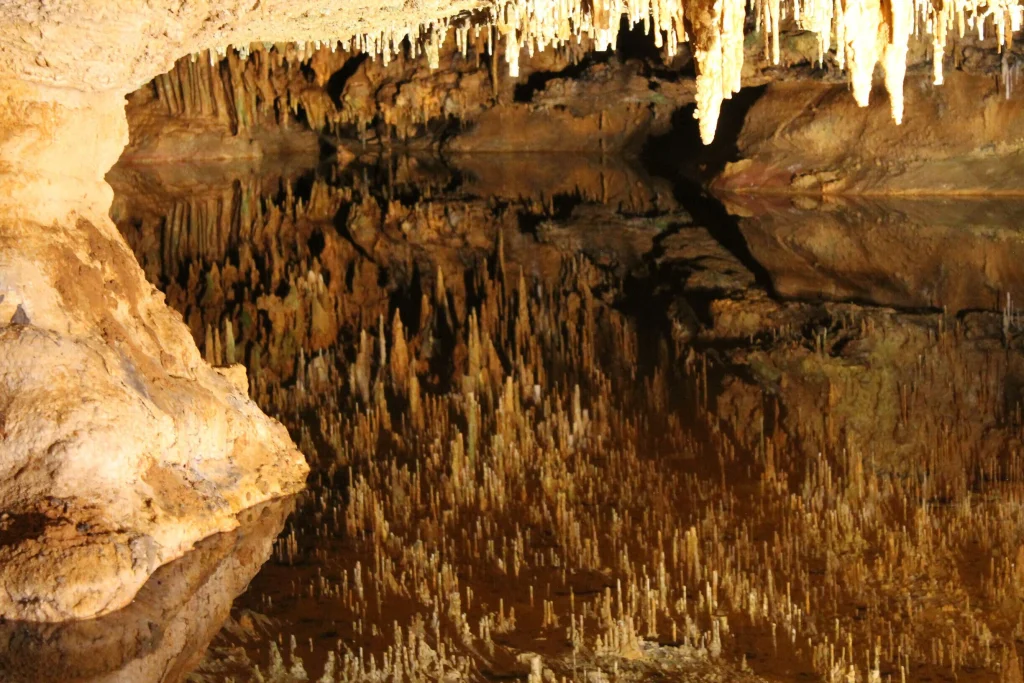 Mengapa Luray Caverns Jadi Gua Terindah di AS? Ini Daya Tarik dan Keunikannya
